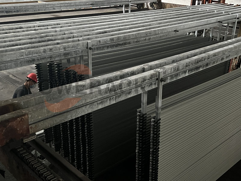 PV bracket anodization